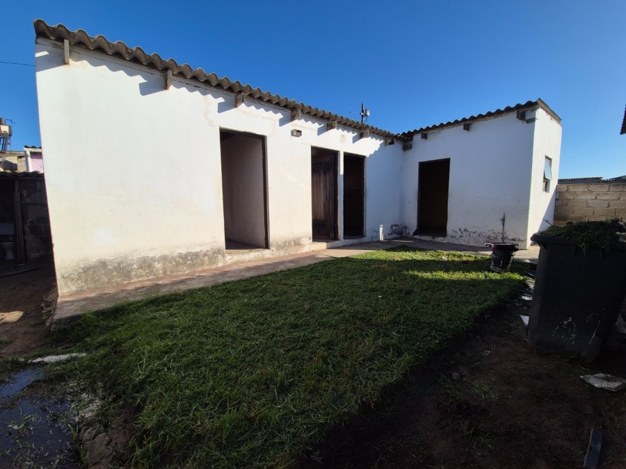 2 Bedroom Property for Sale in Kwazakhele Eastern Cape